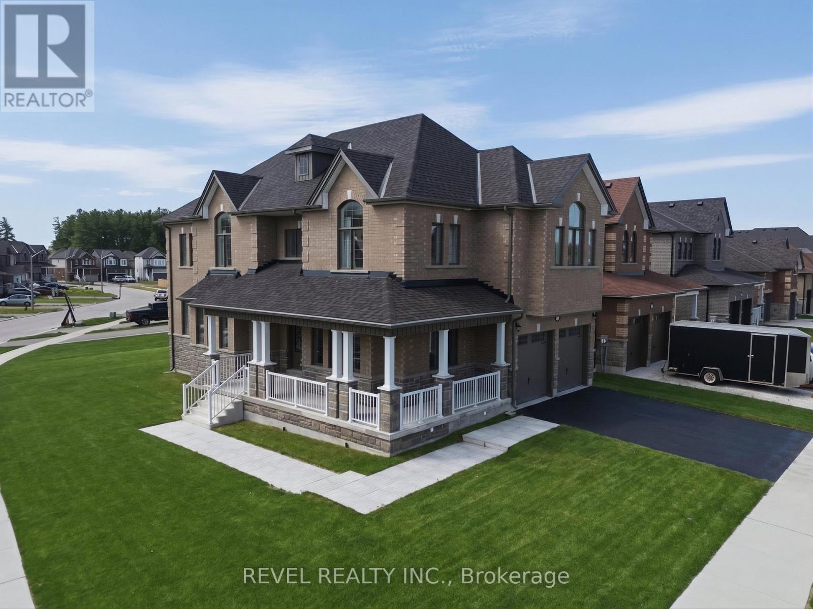 63 WOOD CRESCENT - 1