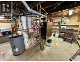 700 Main Street E, Gravelbourg, SK S0H1X0 Photo 20