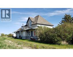 700 Main Street E, Gravelbourg, SK S0H1X0 Photo 21