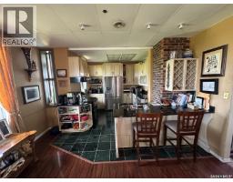 4pc Bathroom - 700 Main Street E, Gravelbourg, SK S0H1X0 Photo 7