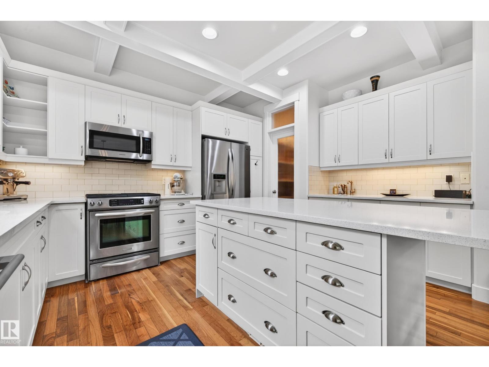 21147 48 AV NW - 19