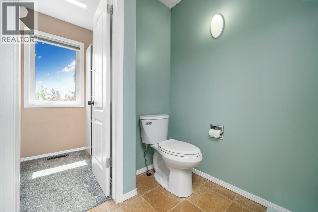 5 Hunter Court NE - 22