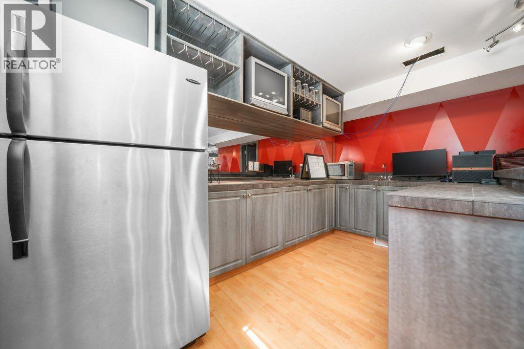 5 Hunter Court NE - 36