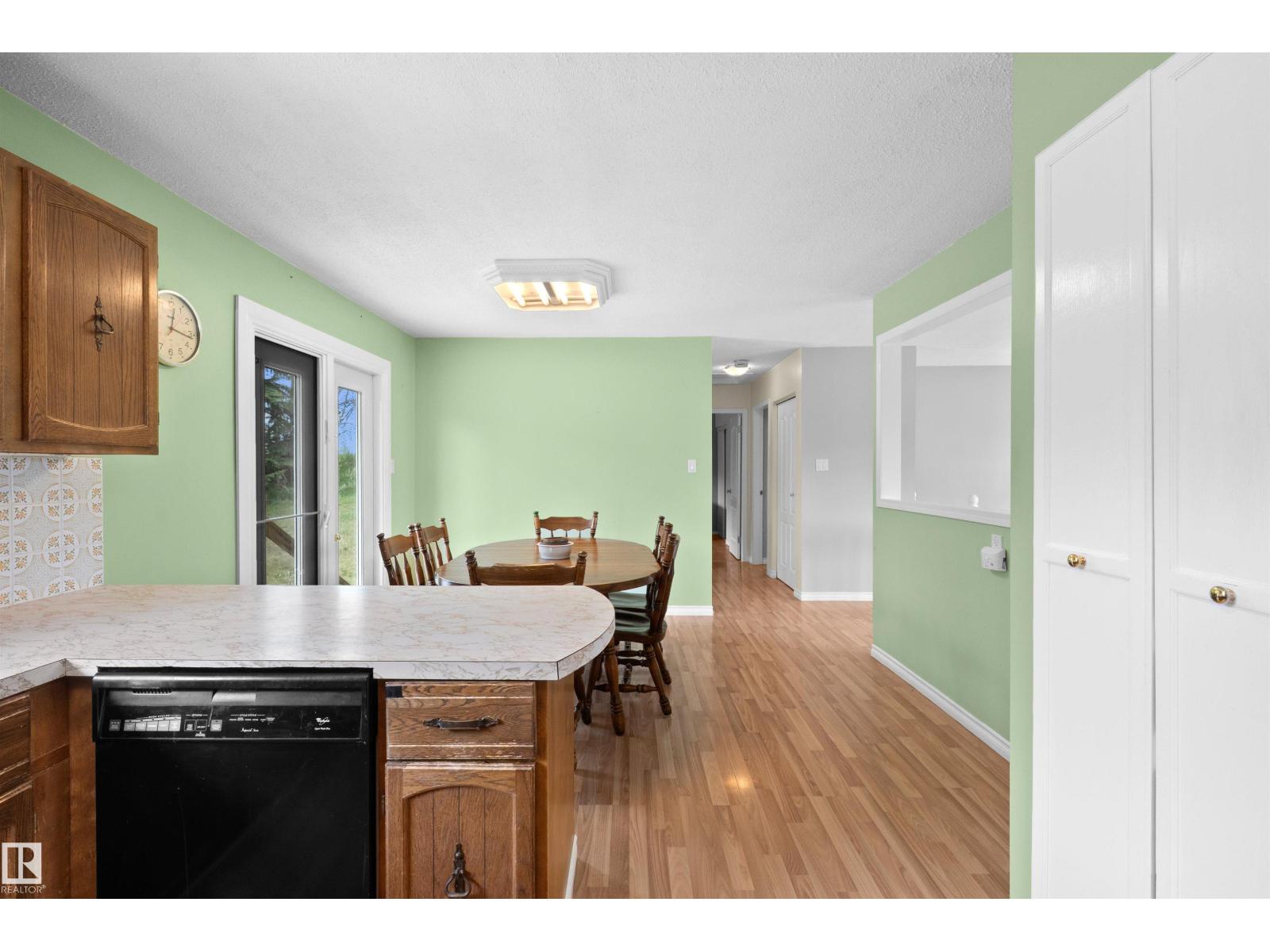 #18 53111 RGE ROAD 21 - 25