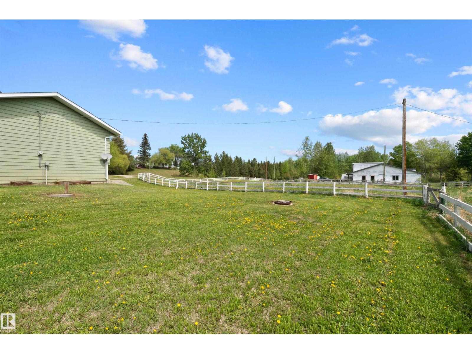 #18 53111 RGE ROAD 21 - 61