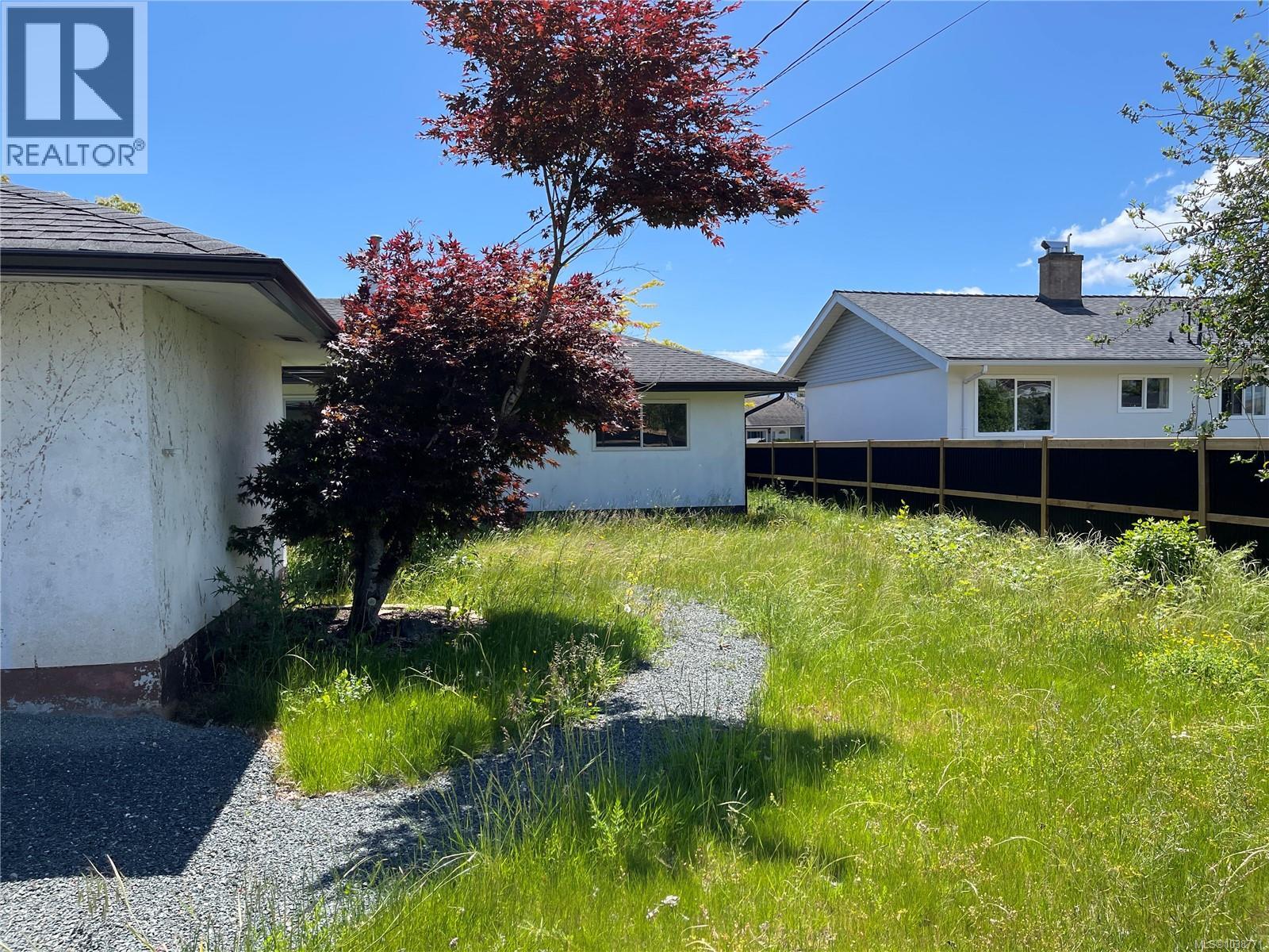 3811 Morton St - 20