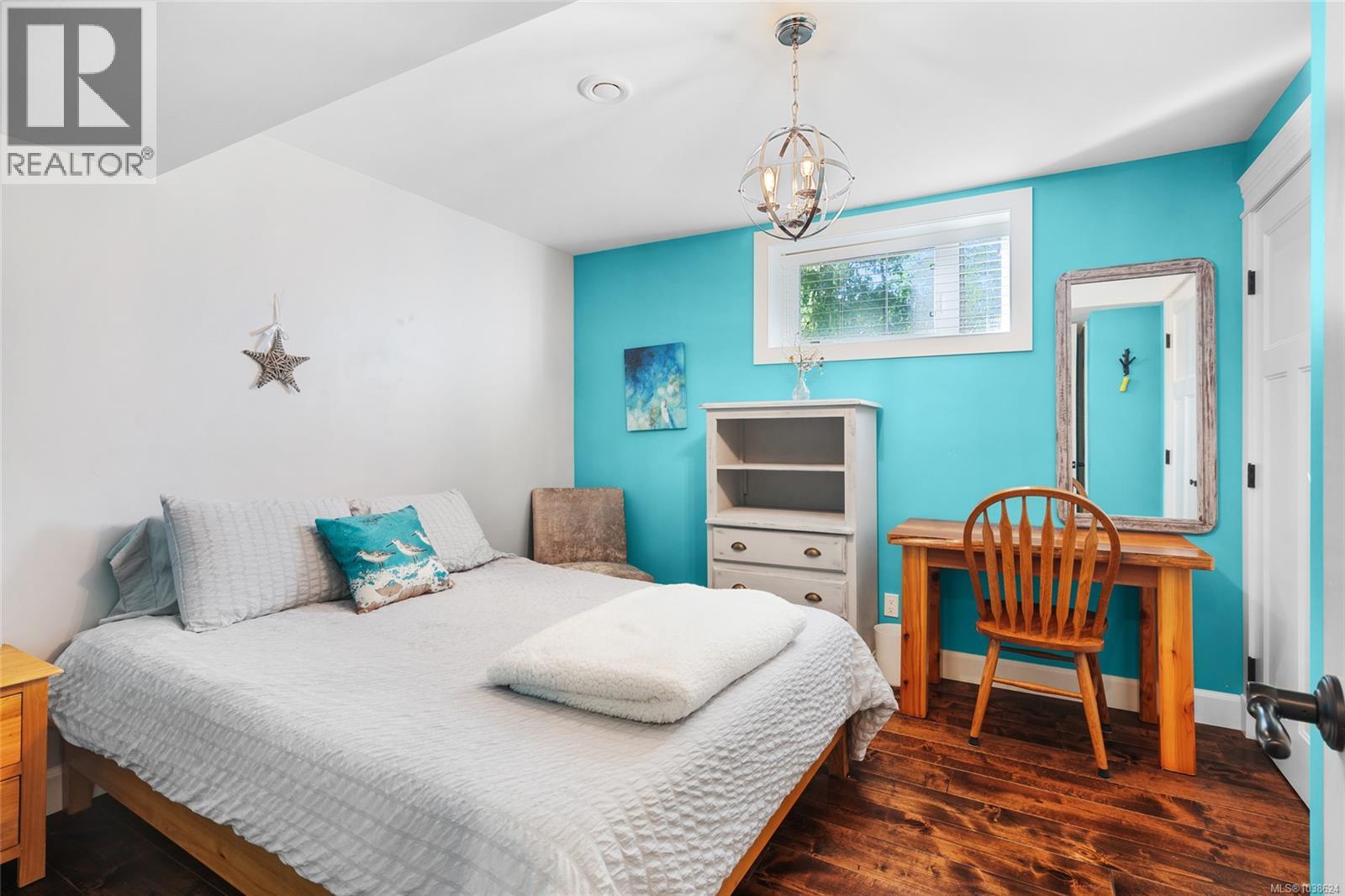 1571 Meadowood Way - 26