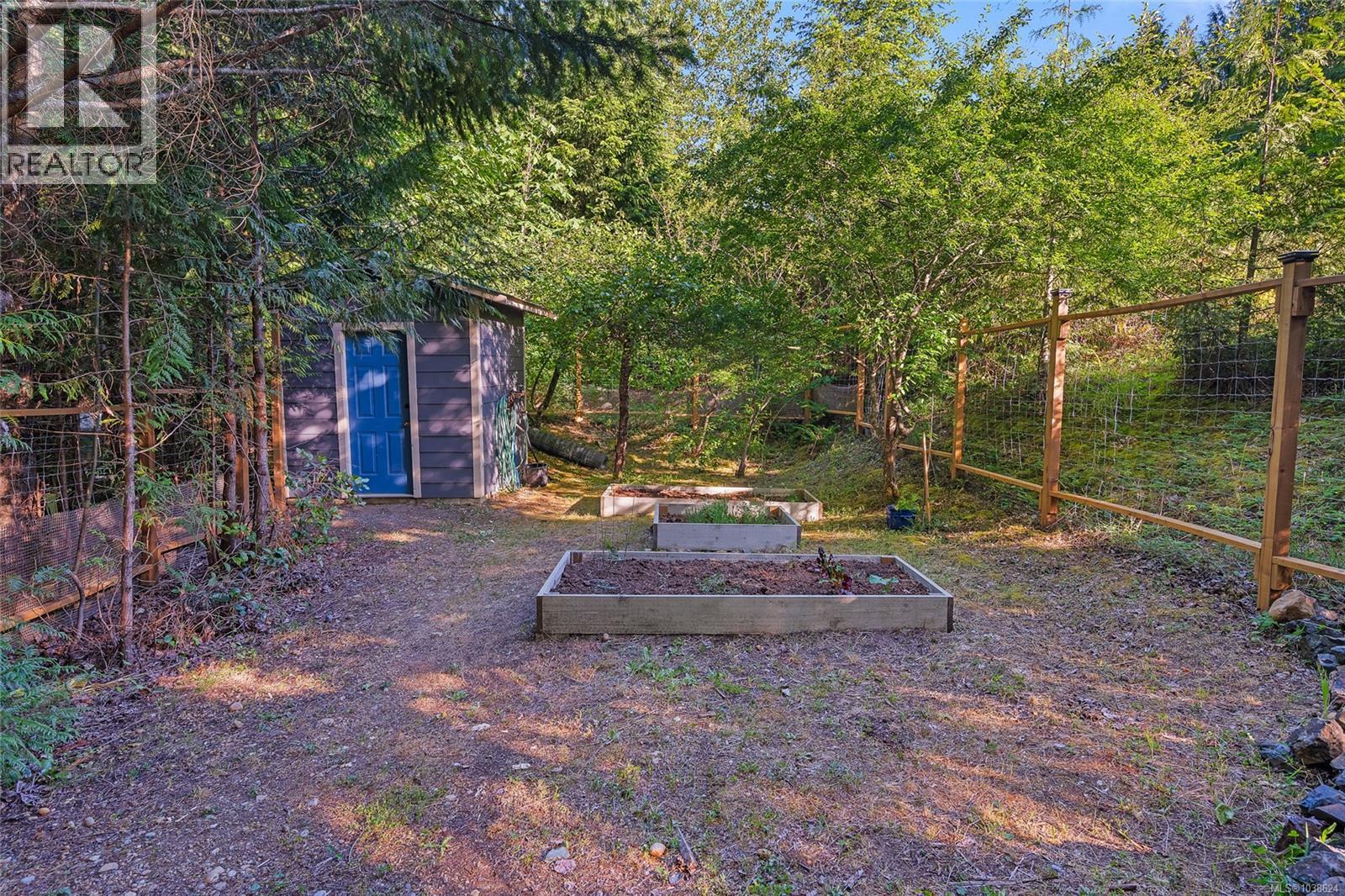 1571 Meadowood Way - 38