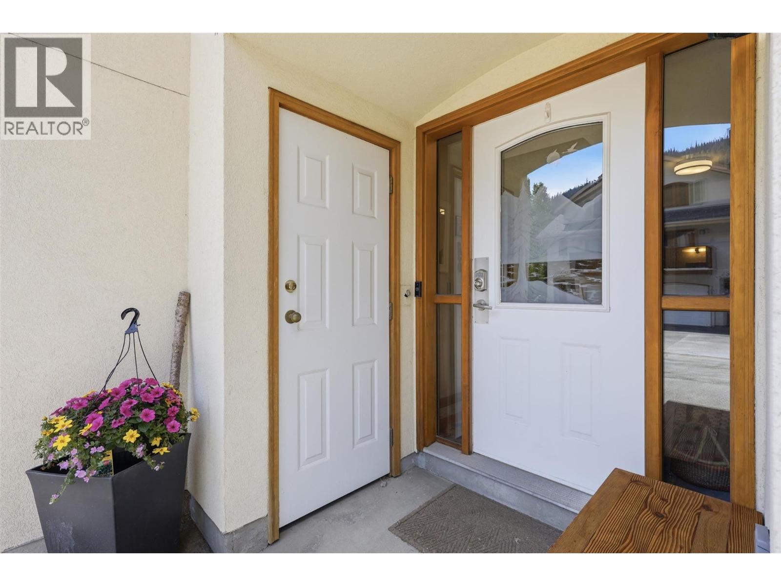 #26 2160 Sun Peaks Road - Image 3