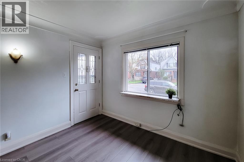 187 PARADISE Road N - 14