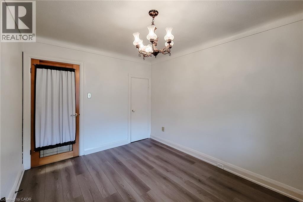 187 PARADISE Road N - 22