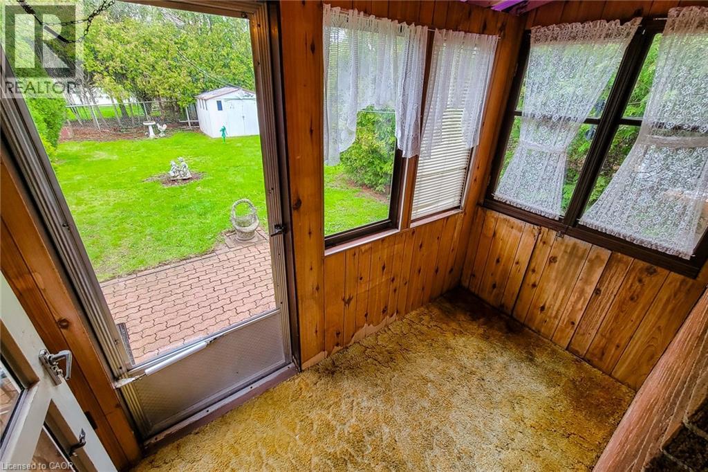 187 PARADISE Road N - 36