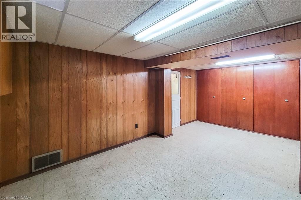 187 PARADISE Road N - 42