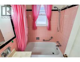 187 Paradise Road N, Hamilton, ON L8S3T2 Photo 24