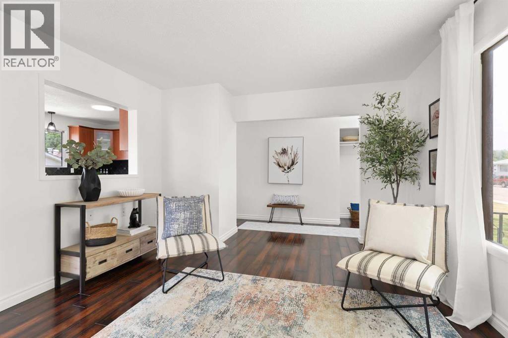 1946 17 Avenue SE - 8