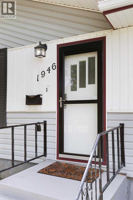 1946 17 Avenue SE - 2