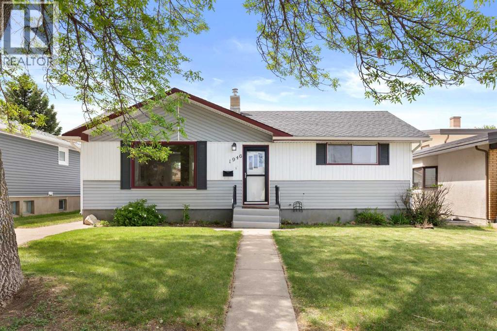 1946 17 Avenue SE - 1