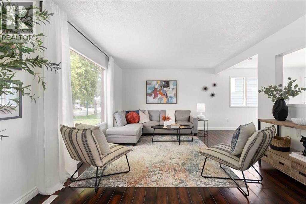 1946 17 Avenue SE - 4