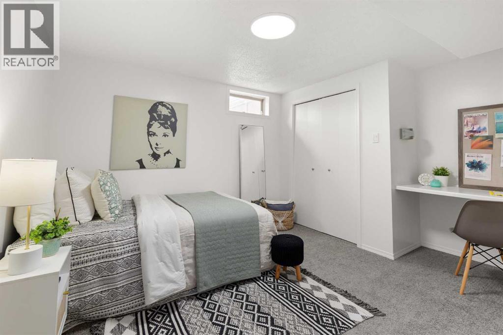 1946 17 Avenue SE - 36