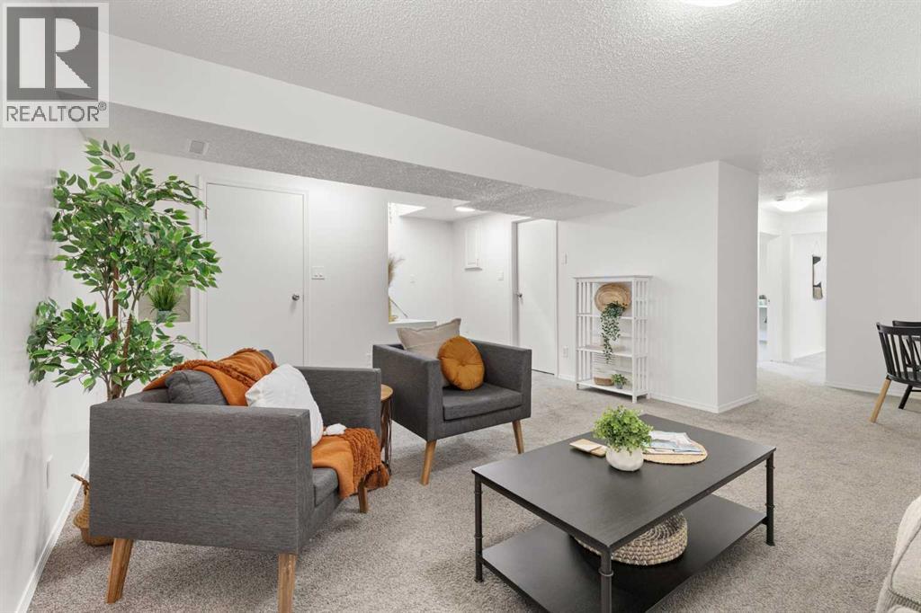 1946 17 Avenue SE - 30