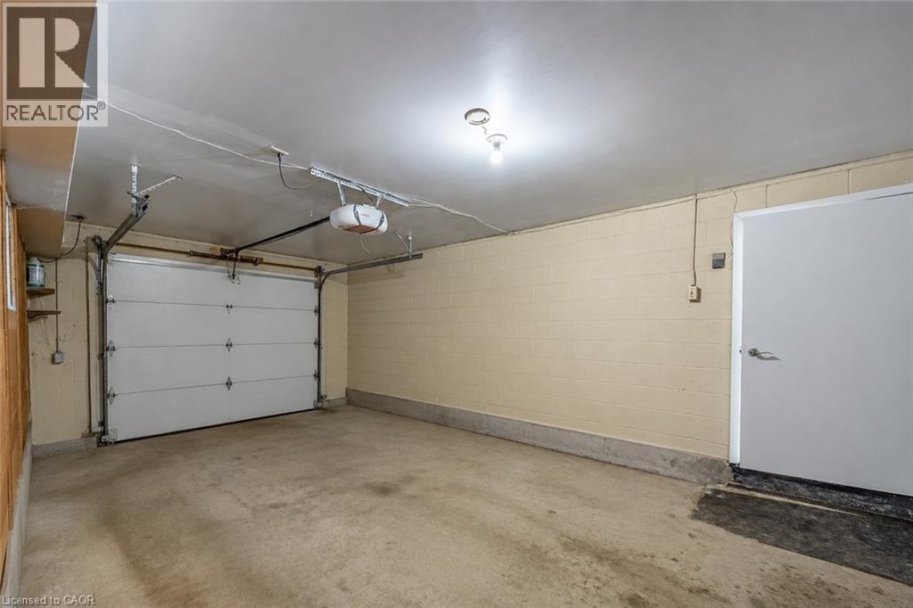 6 DEDRICK Road - 33