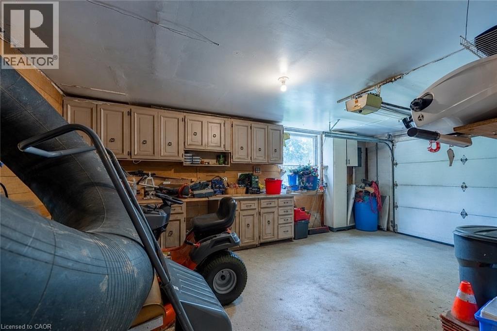 6 DEDRICK Road - 34