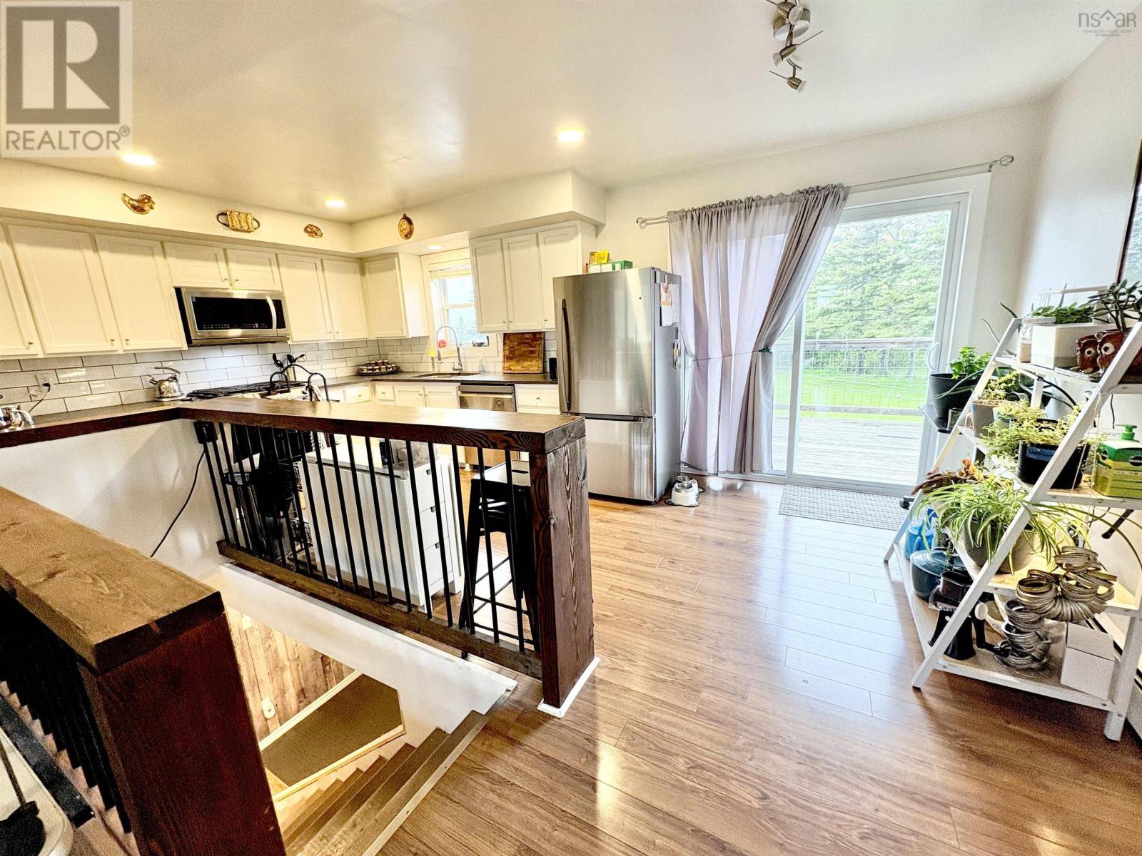 Property 23 of 37 of 34 Princeton Court