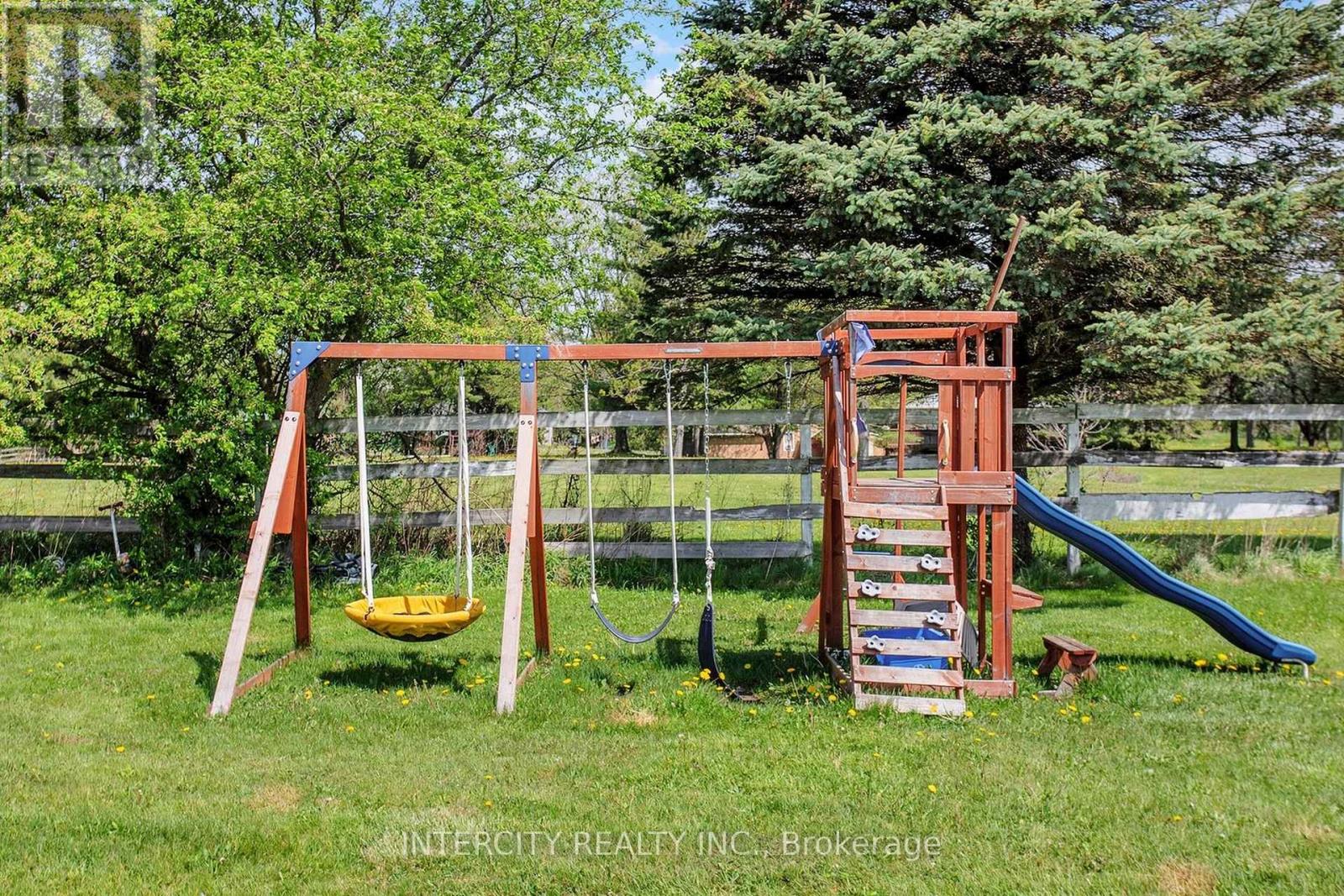 2076 15TH SIDE ROAD - 47