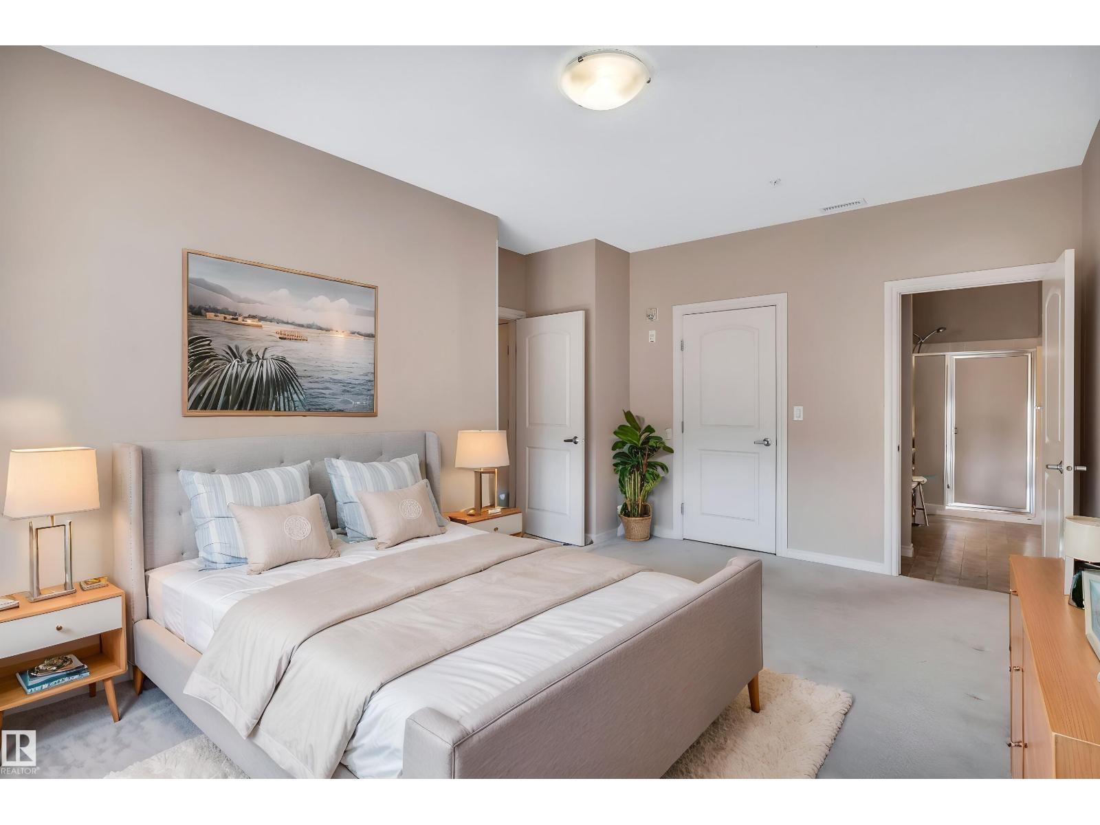 #326 9820 165 ST NW - 40