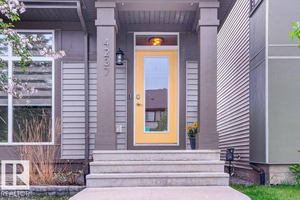 4237 PROWSE WY SW - 3