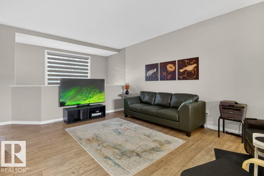 4237 PROWSE WY SW - 6