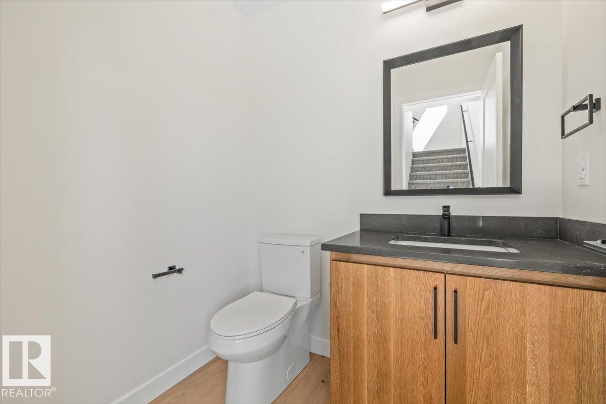 10932 132 ST NW - 22