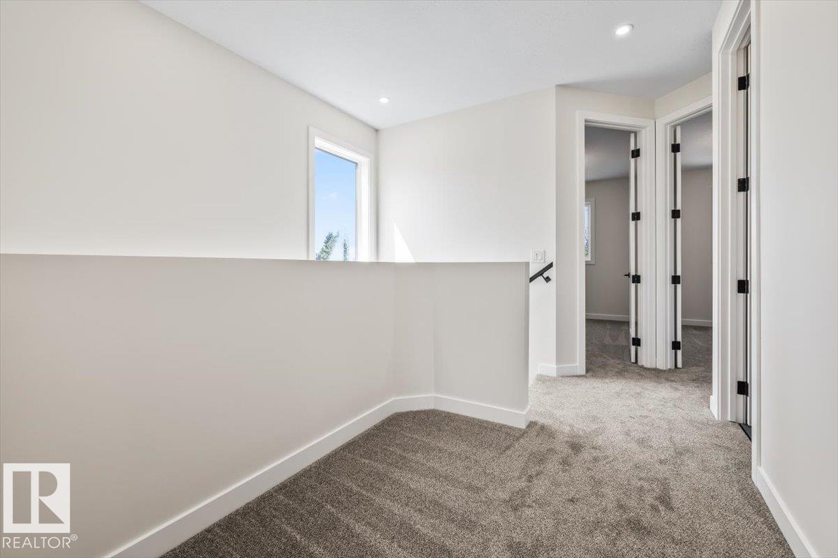 10932 132 ST NW - 36