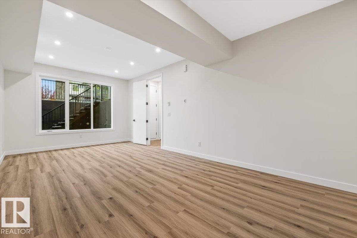 10932 132 ST NW - 46