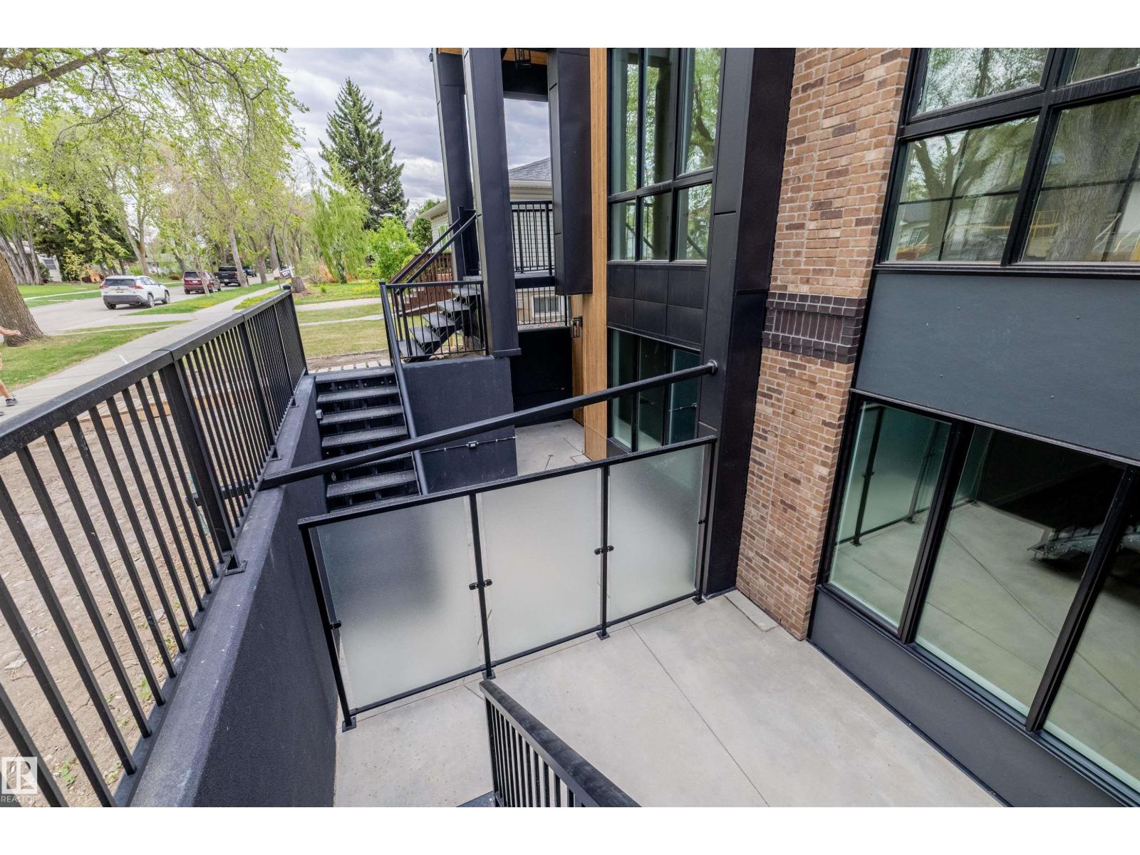 10934 132 ST NW - 43