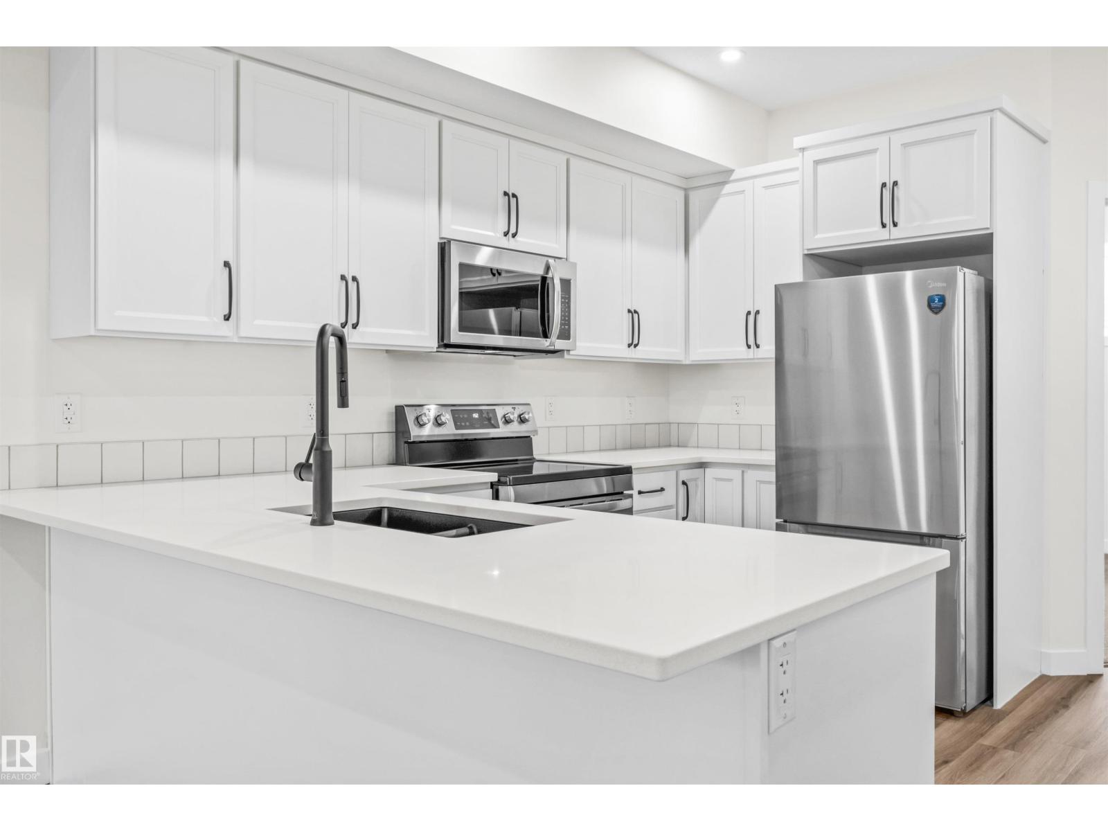 10934 132 ST NW - 51