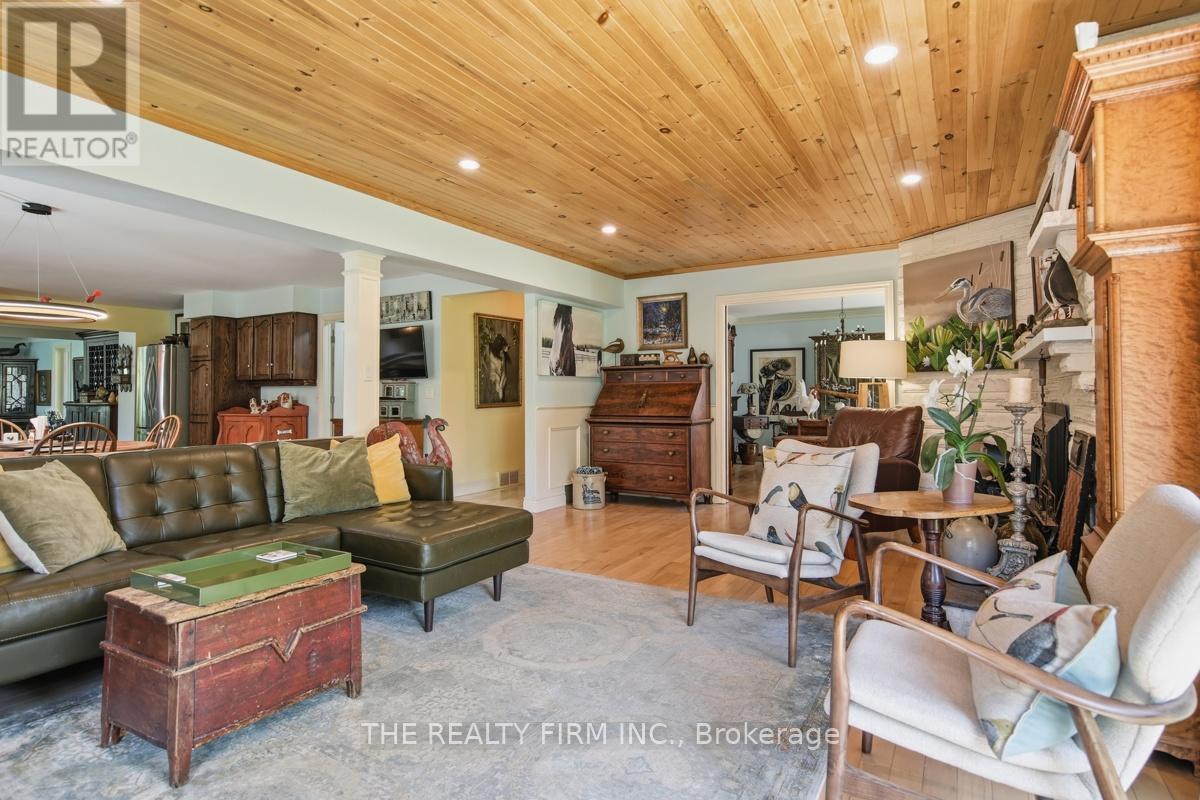 15 BEECHWOOD AVENUE - 21