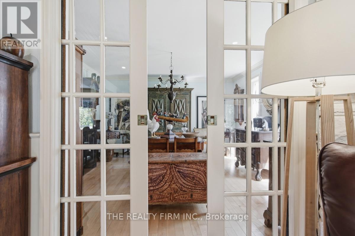 15 BEECHWOOD AVENUE - 22