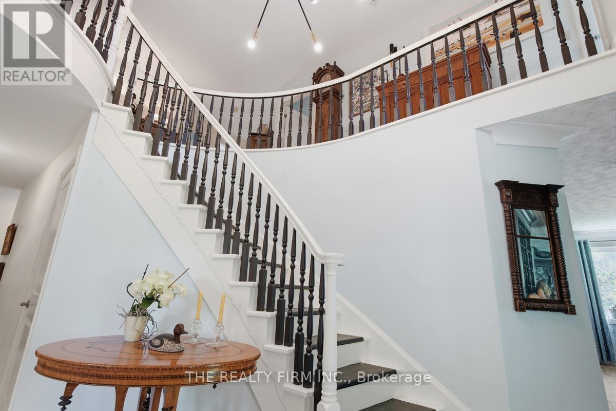 15 BEECHWOOD AVENUE - 26