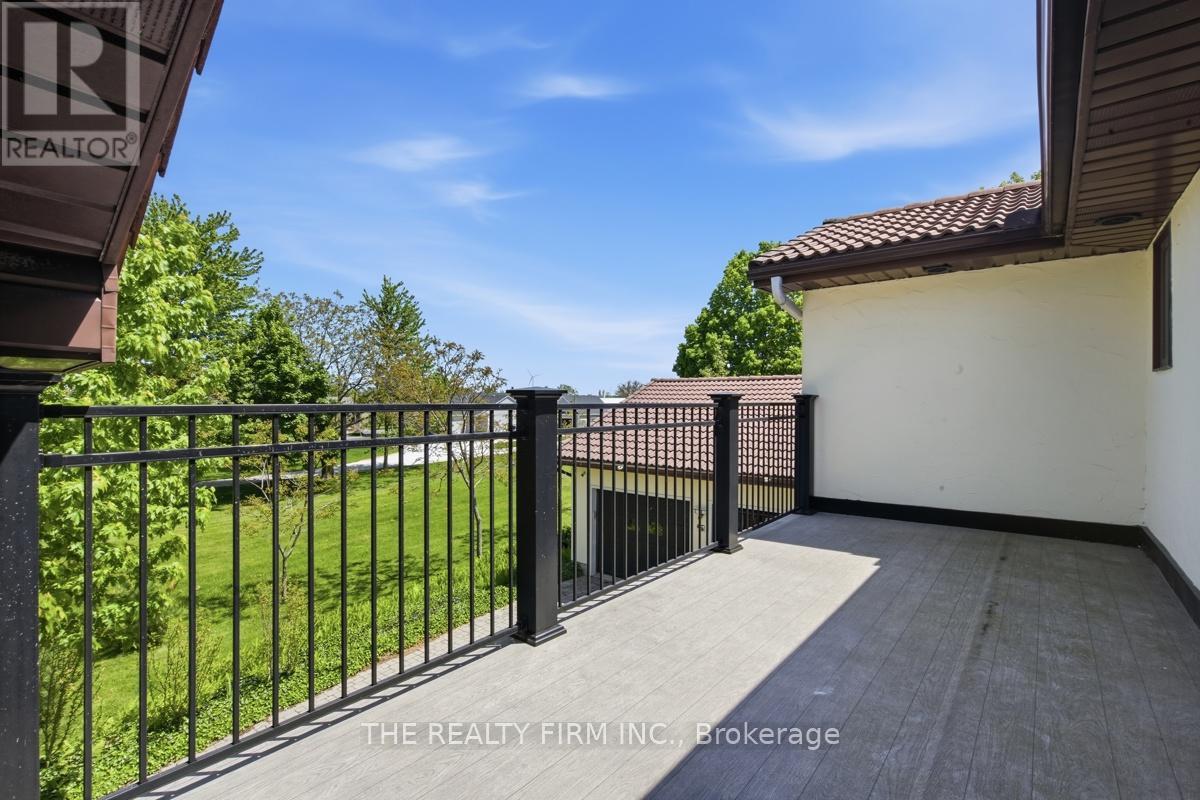 15 BEECHWOOD AVENUE - 30