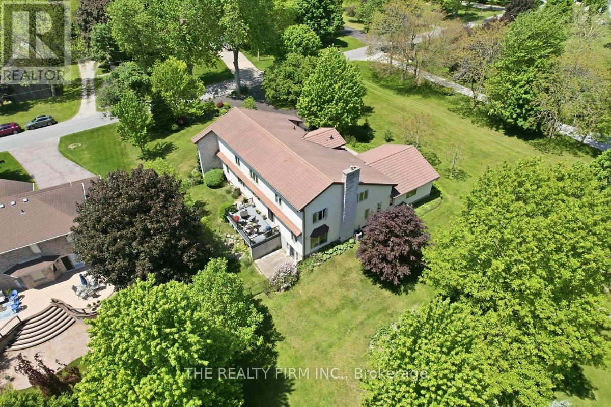 15 BEECHWOOD AVENUE - 41