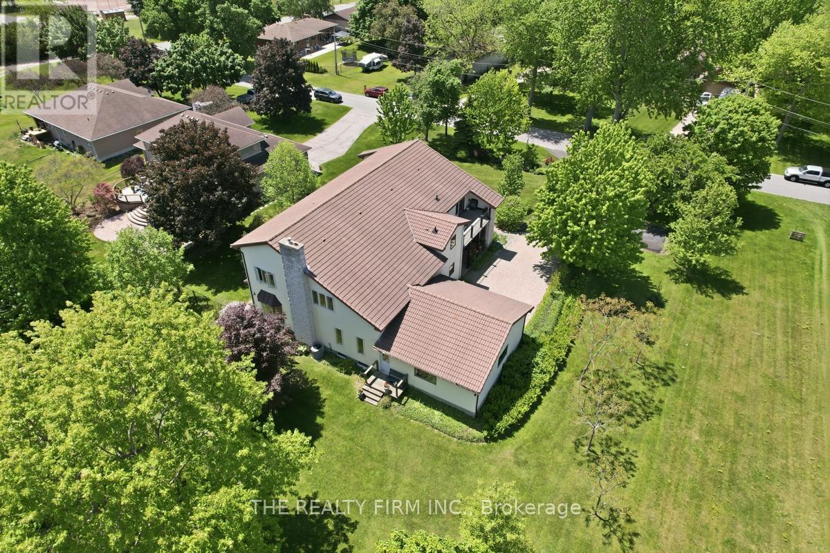 15 BEECHWOOD AVENUE - 42