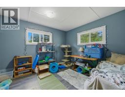 1394 6 Highway, Cherryville, BC V0E2G1 Photo 24