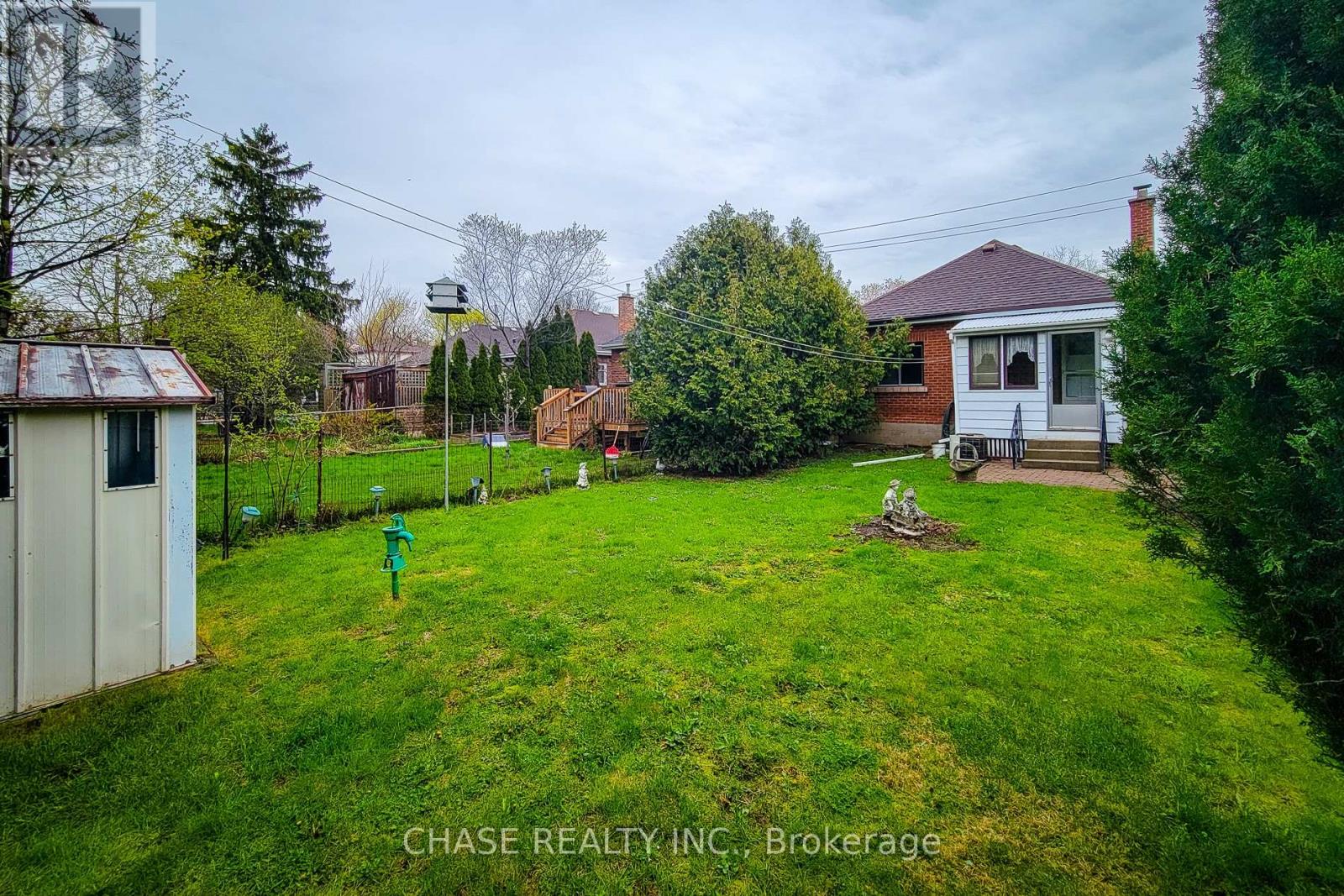 187 PARADISE ROAD N - 10