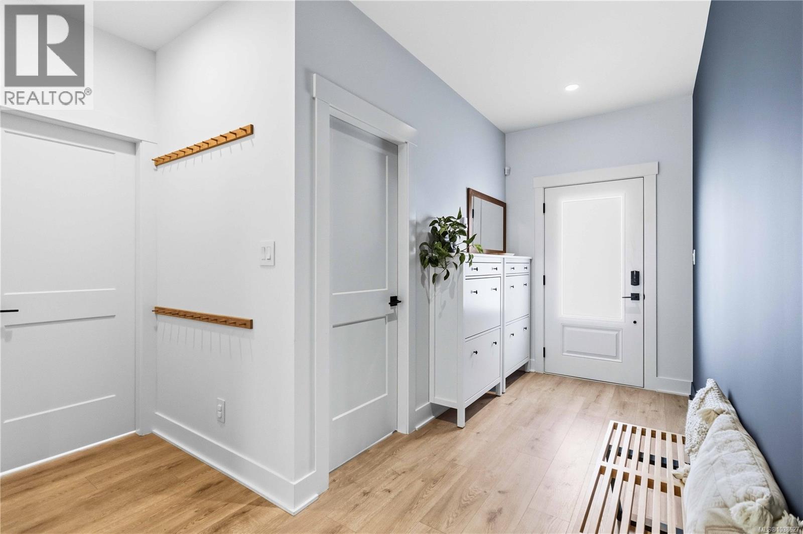 3567 Grenadier Rd - 18