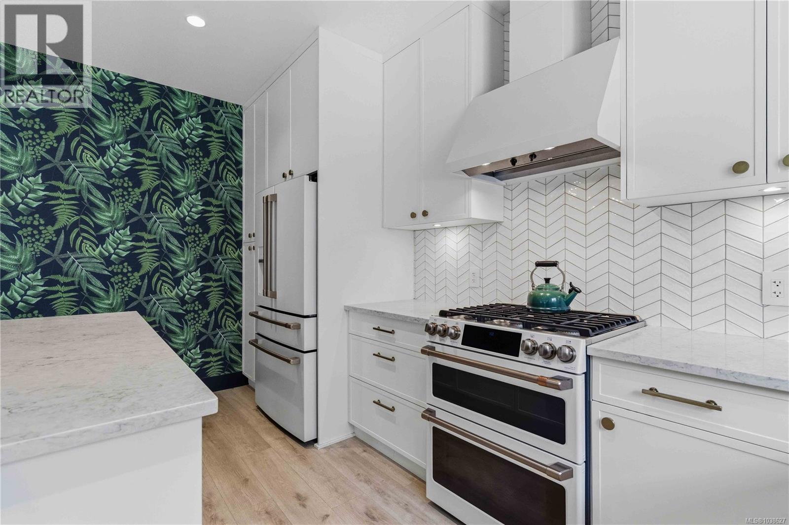 3567 Grenadier Rd - 5