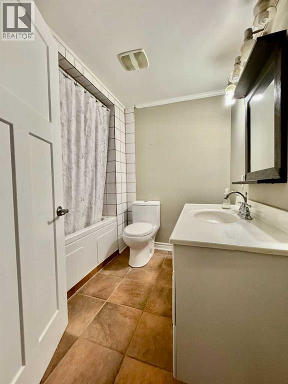 100 Silica Place, Fort McMurray