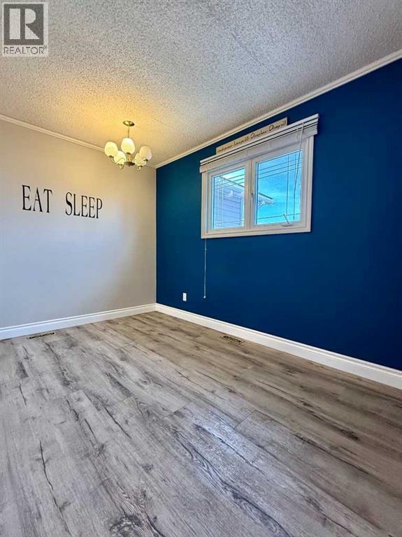 100 Silica Place, Fort McMurray