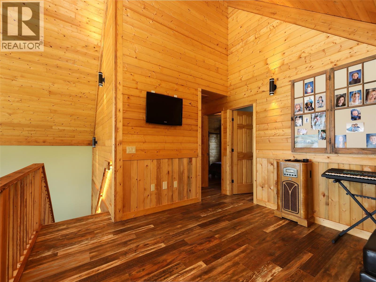  3032 Ourtoland Road, West Kelowna