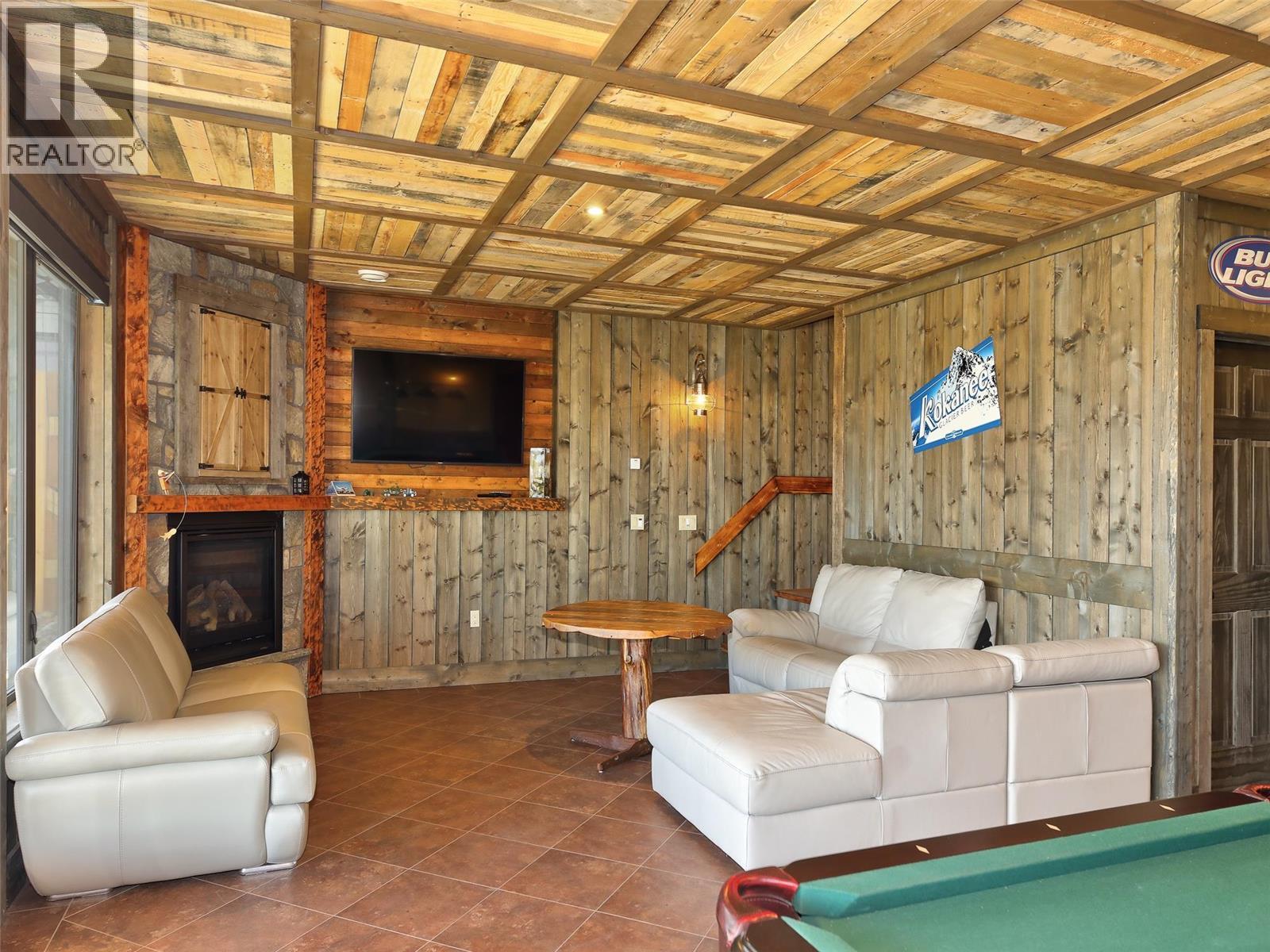  3032 Ourtoland Road, West Kelowna